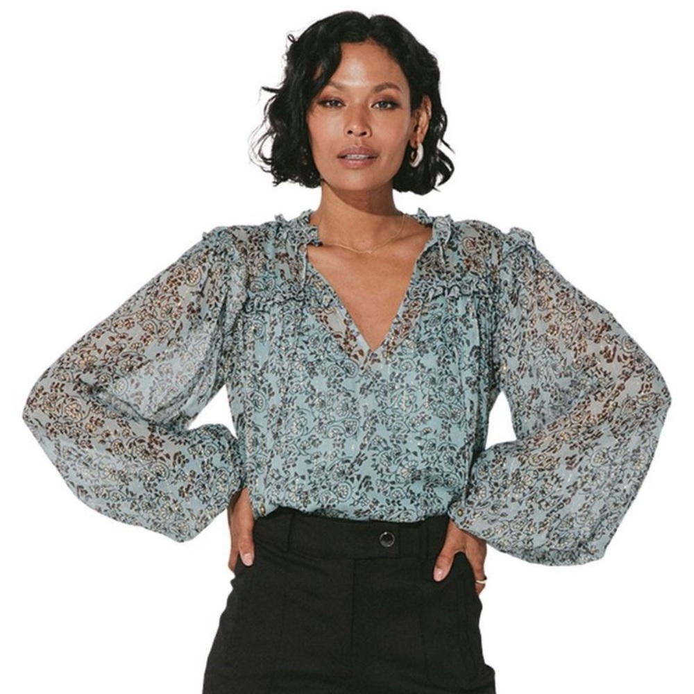Cleobella Loretta Blouse in Iris Floral Print Blue M